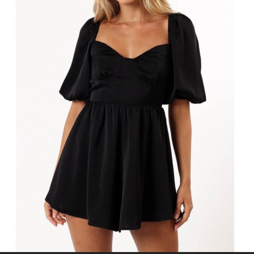 Petal & Pup Black Puff Sleeve Romper